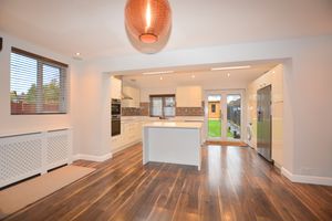 Photo 14- click for photo gallery